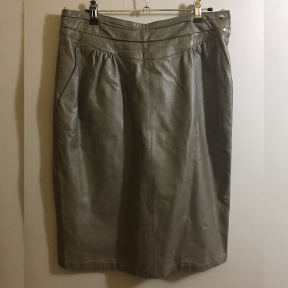 Vintage Metallic Champagne Silver Leather Skirt With Pockets